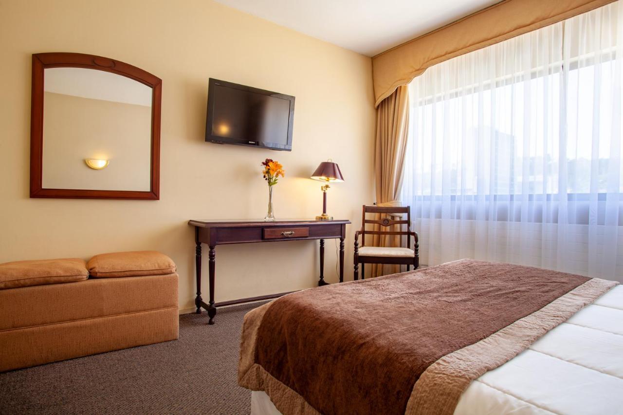 Hotel El Dorado Concepción Buitenkant foto